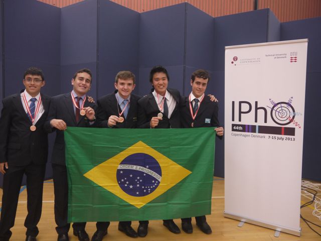 IPHO2013