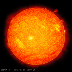 Modelo explica rotação mais lenta da superfície do Sol