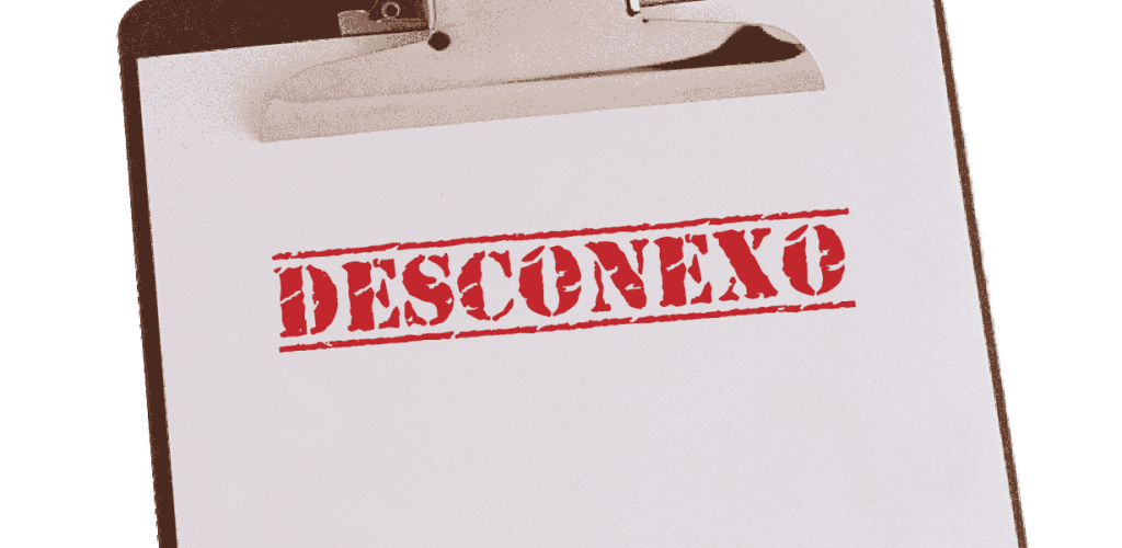 Prancheta com o carimbo escrito "Desconexo"